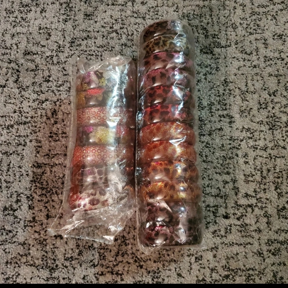 Huge Reseller Lot Fashion Bracelets 19 pc